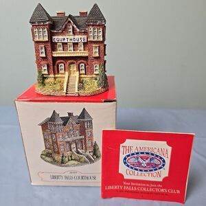 Village Americana #AH39 Liberty Falls Courthouse  1993 Holiday Village Dillards‎
